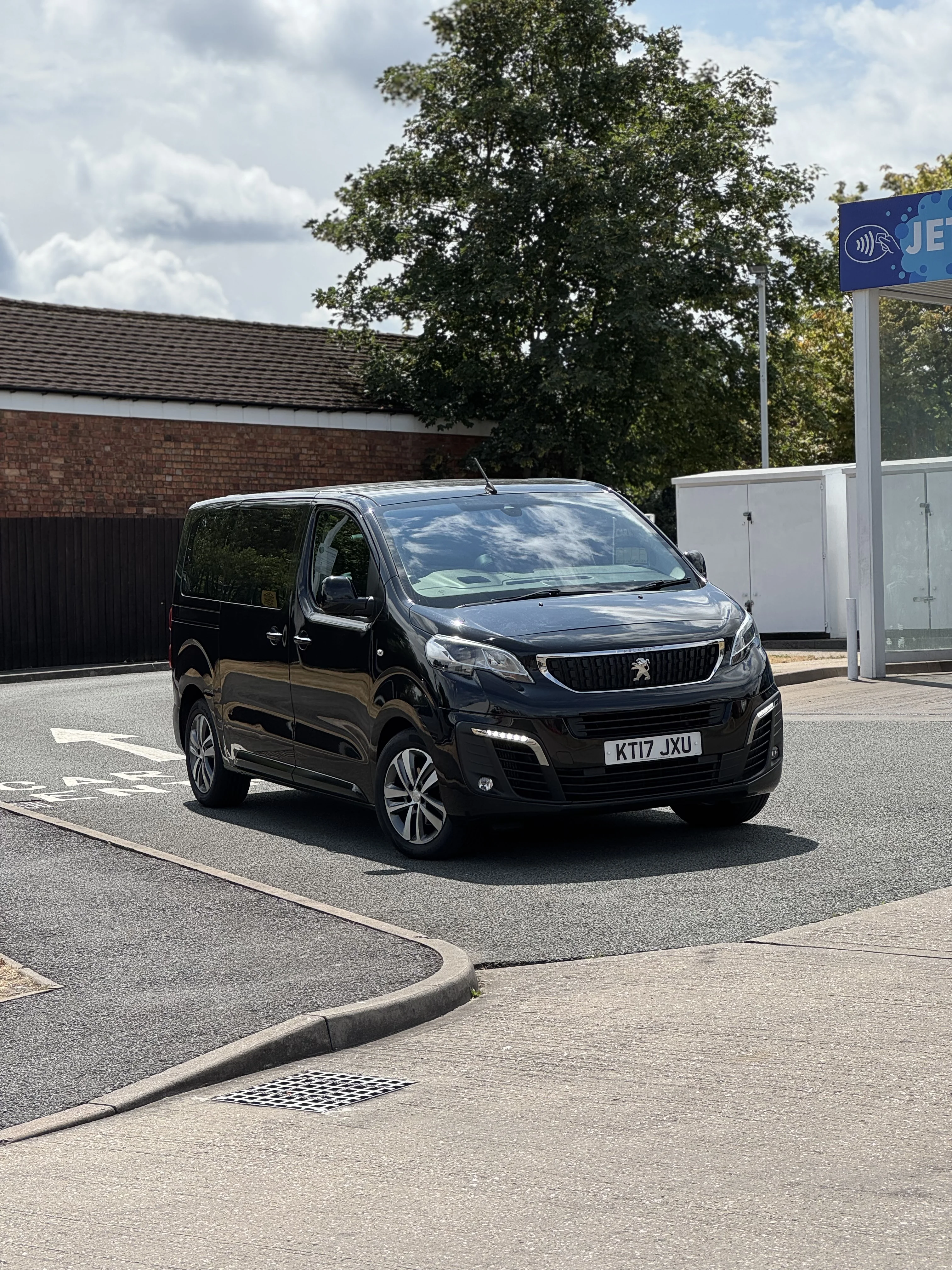 Peugeot Traveller