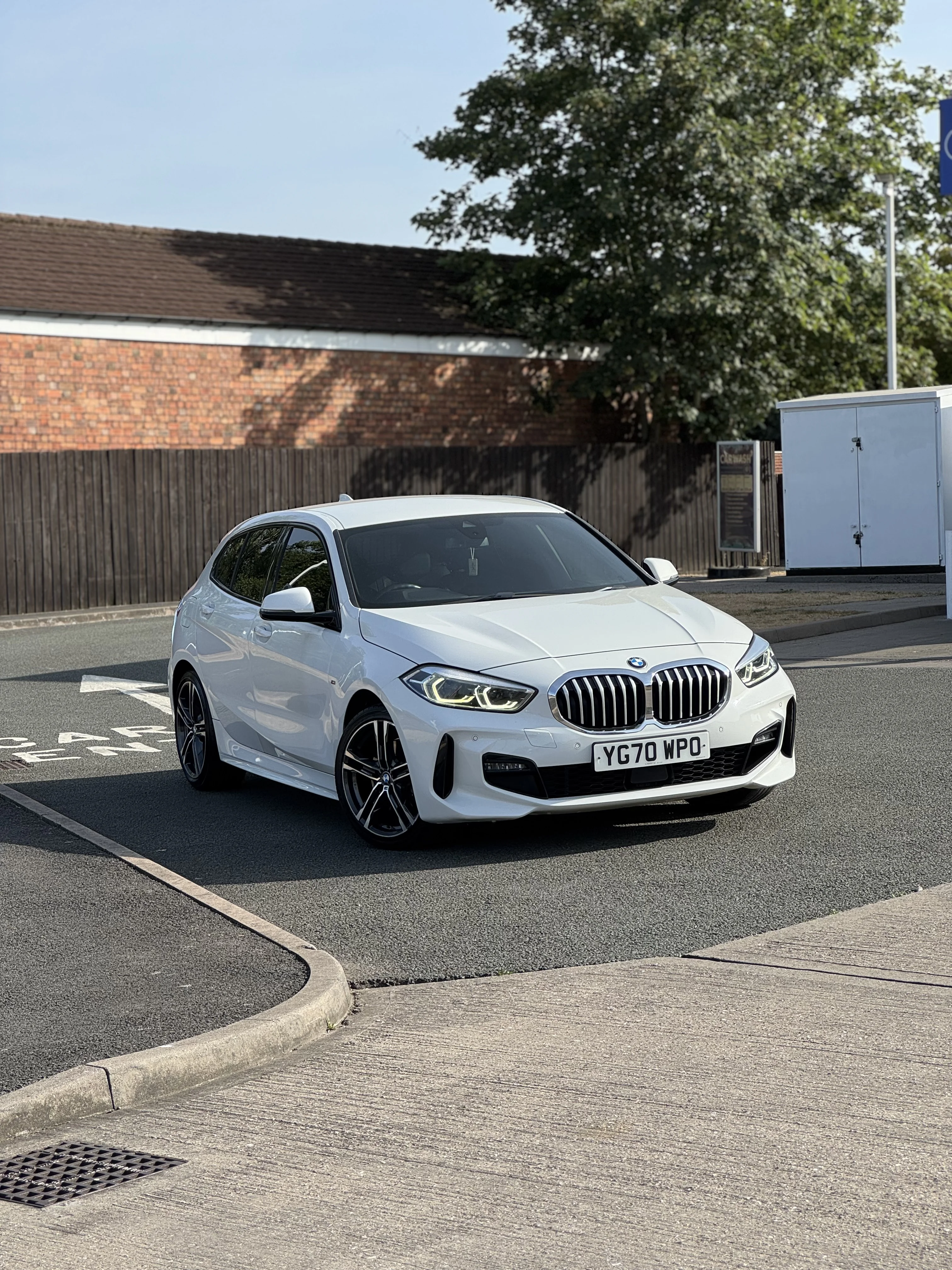 BMW 118